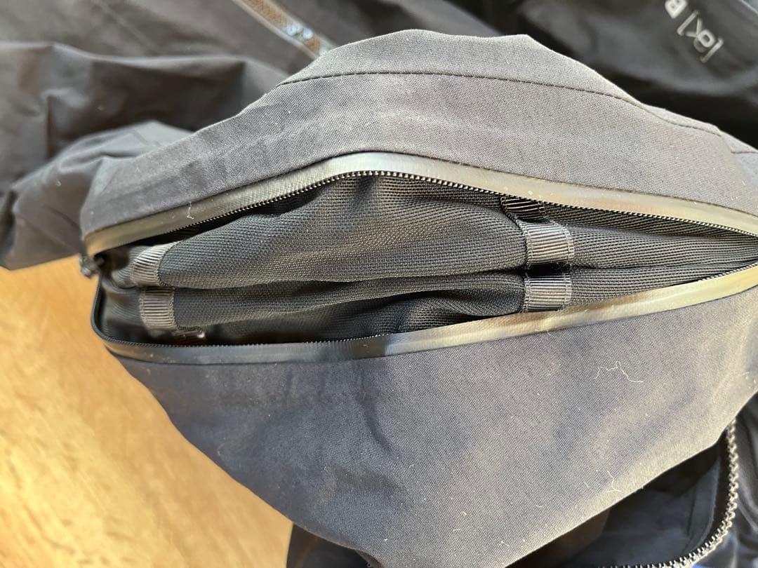 『専用』Burton [ak] GORE-TEX ジャケット S 25年モデル