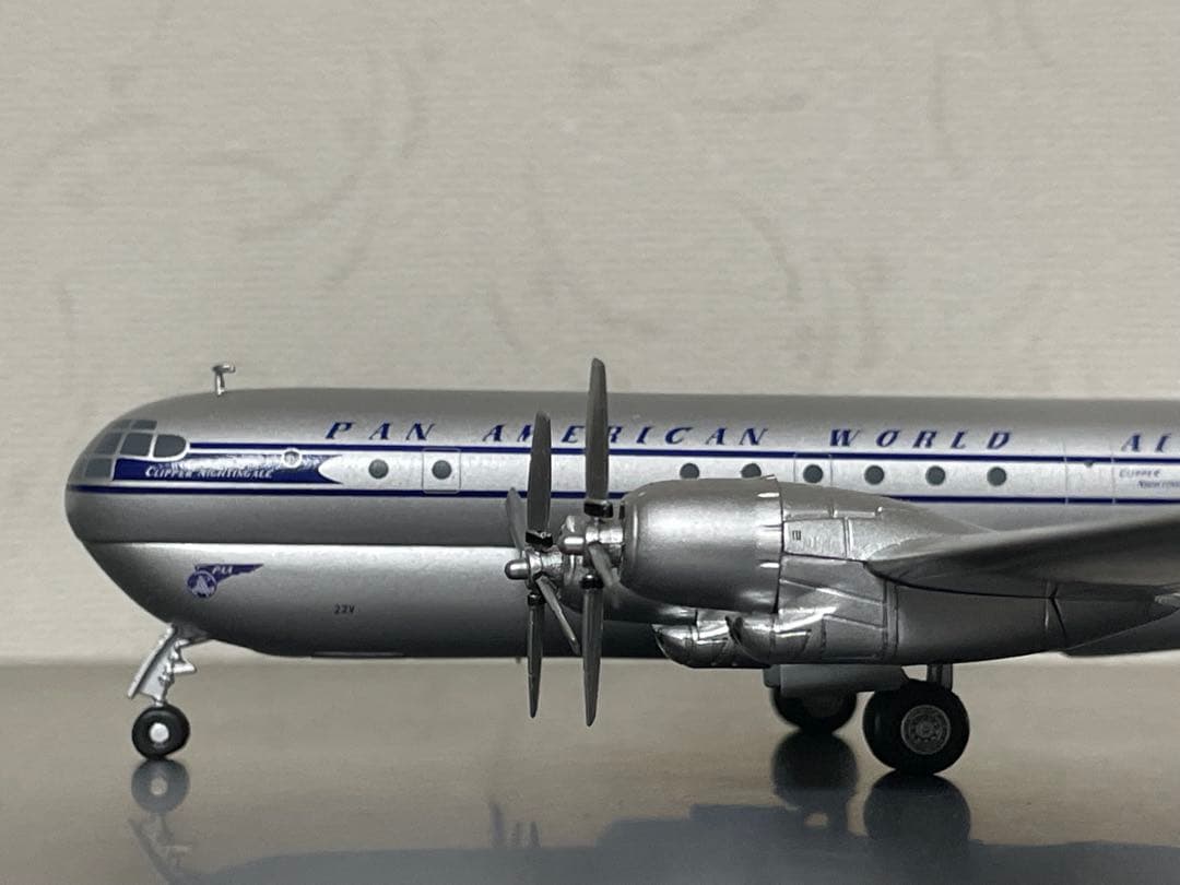 ボーイング377ストラトクルーザー旅客機