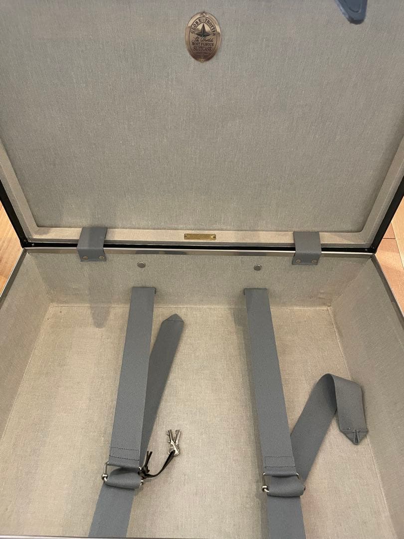 未使用/保証書有　GLOBETROTTER キャリー