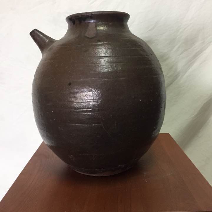 蔵出しの壺