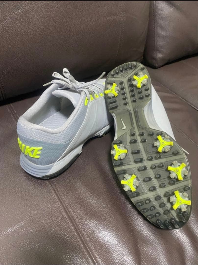 Nike ゴルフシューズ 861458-002 グレー/イエロー US8W