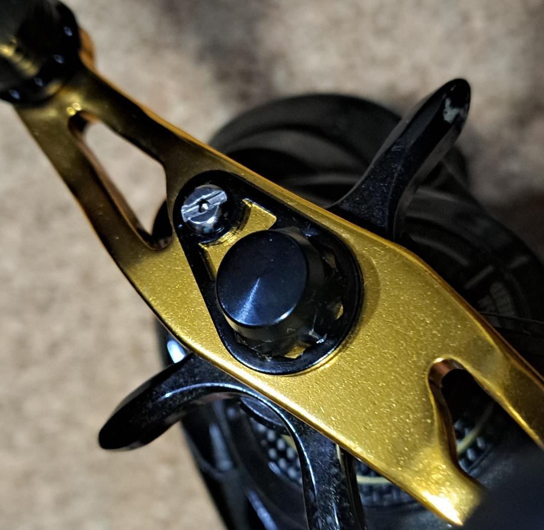 【ABU】18ロキサーニパワーシューター(右)