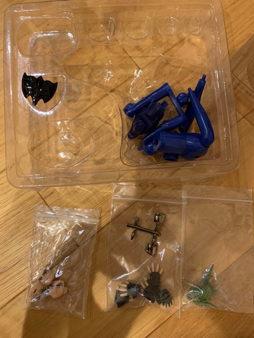 聖闘士星矢　暗黒聖闘士　フィギュア