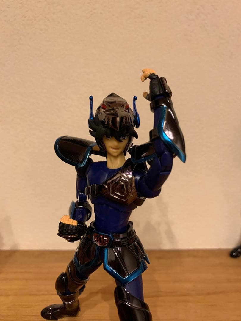 聖闘士星矢　暗黒聖闘士　フィギュア