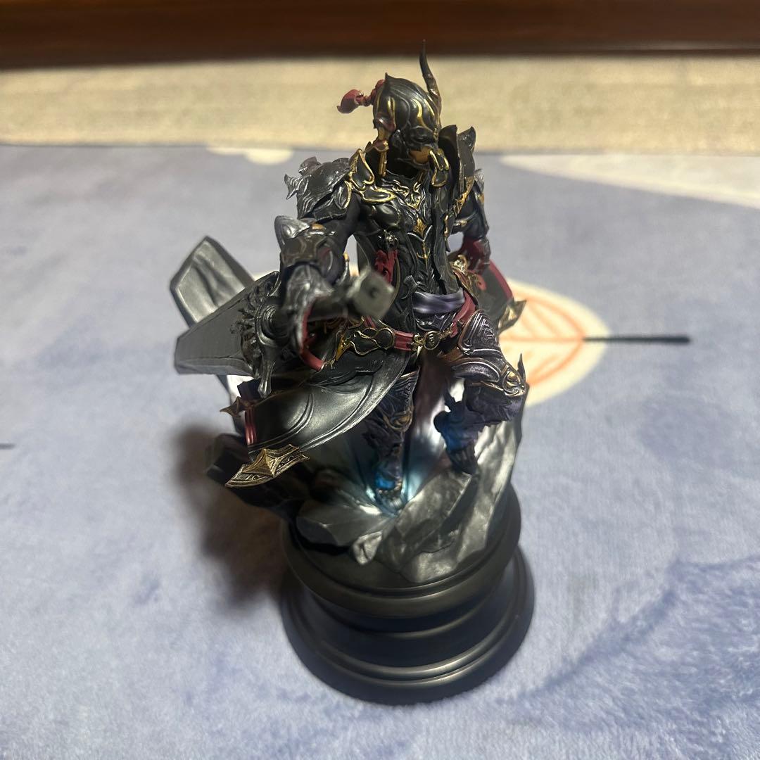 ファイナルファンタジー14 漆黒のヴィランズ 暗黒騎士 フィギュア