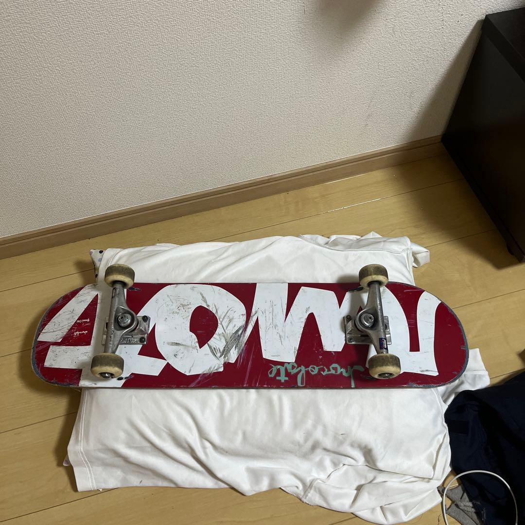 スケートボード デッキ コンプリート サイズ8.0