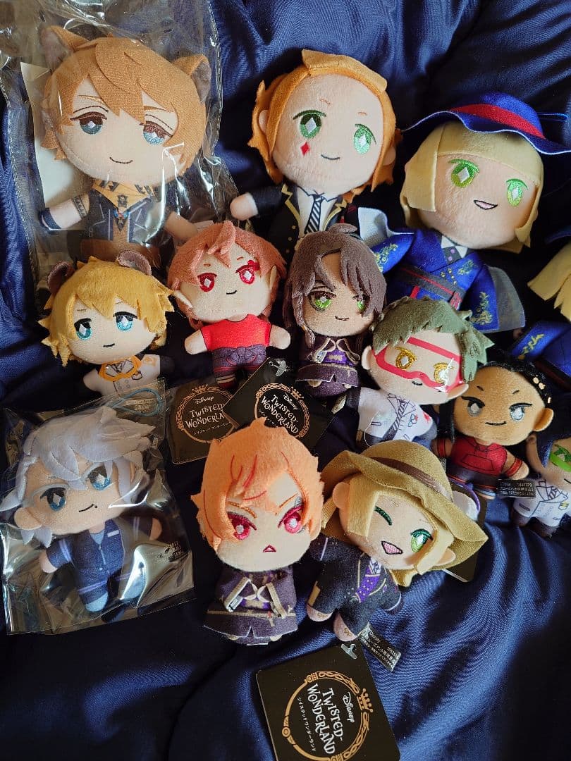 ディズニー ツイステッドワンダーランド ぬいぐるみ マスコットセット