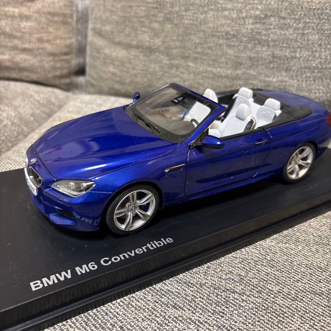  M6 Convertible ミニカー　ブルー
