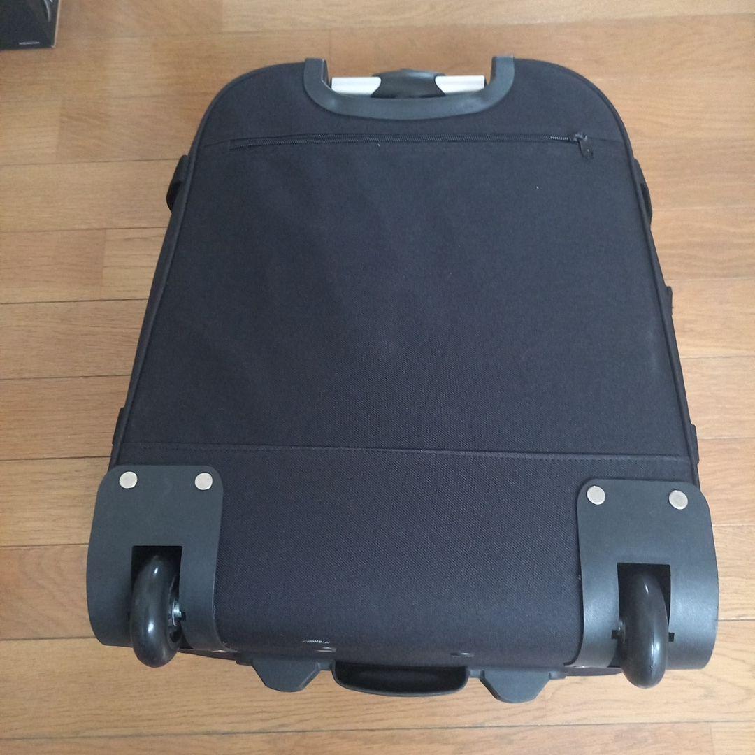 キャリーケース　キャスター付きジャックバニー
