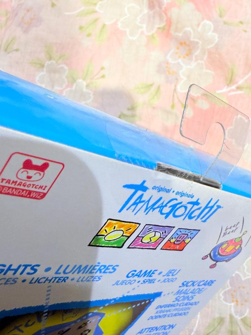 【未開封品】海外限定 Original Tamagotchi - Hearts