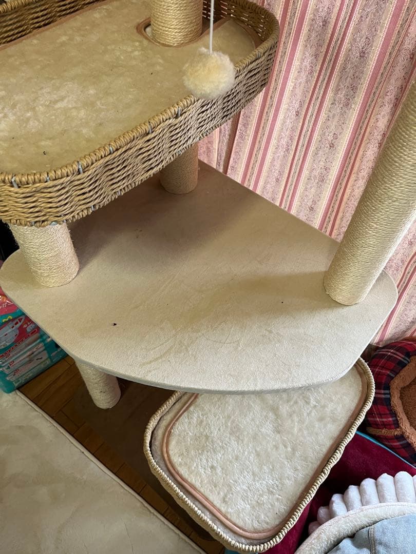 据え置き型キャットタワー