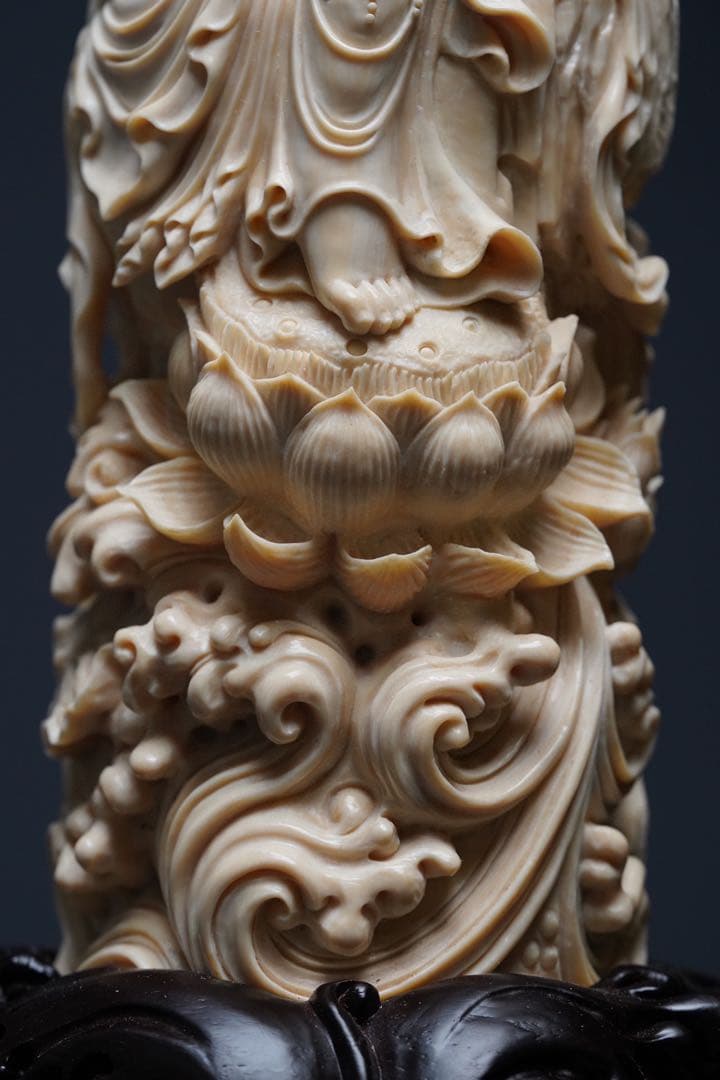 天然マンモス牙美しい手作り彫刻自在観音 置物