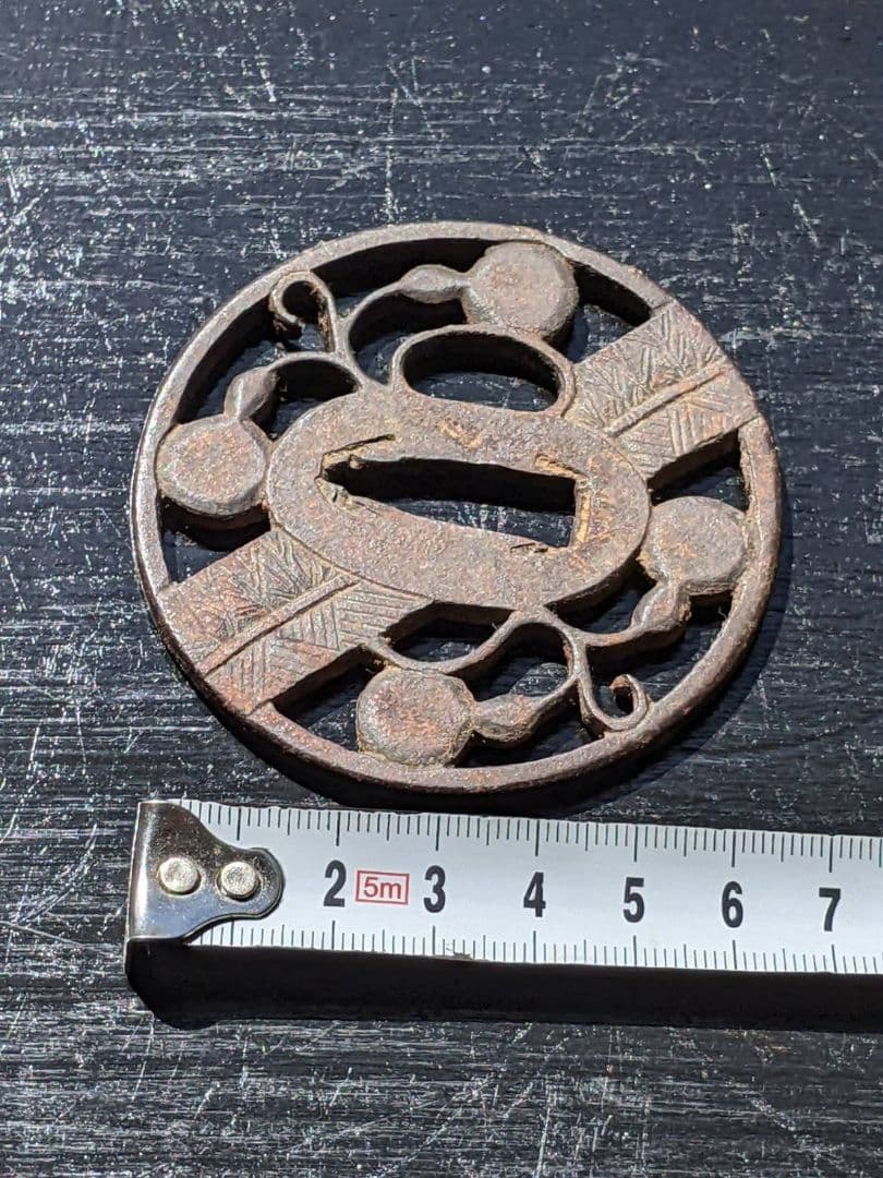 鍔８鉄製　二天 刀装具　時代　古玩　当時物