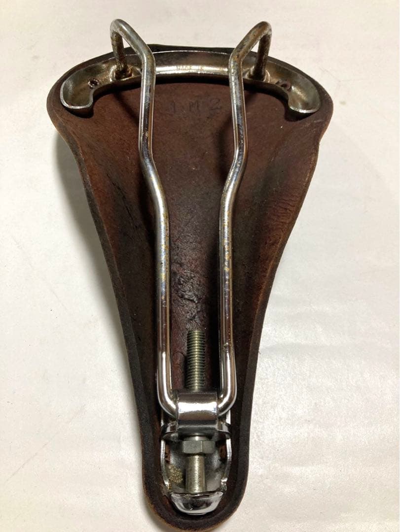 BROOKS ブラウン　レザーサドル