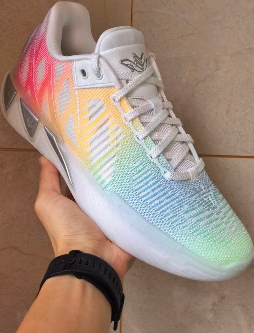 ANTA KT11\"Sti11Klay\" Klay Thompson着用モデル