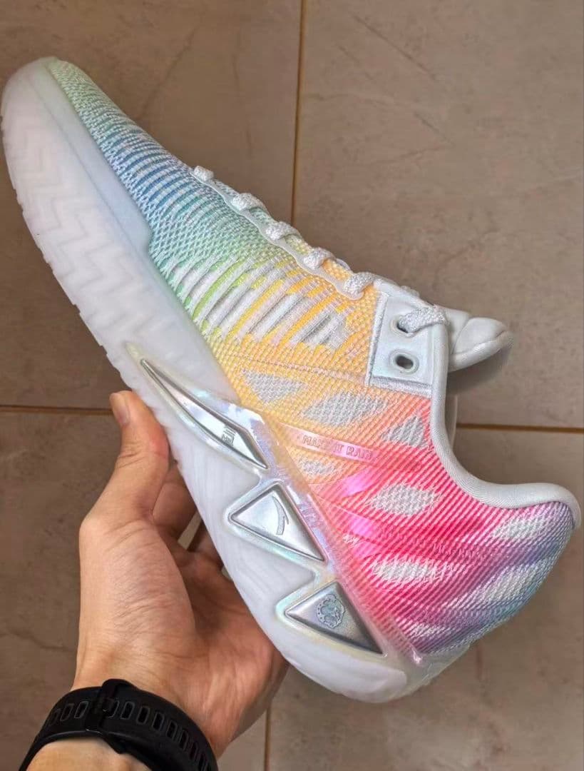 ANTA KT11\"Sti11Klay\" Klay Thompson着用モデル