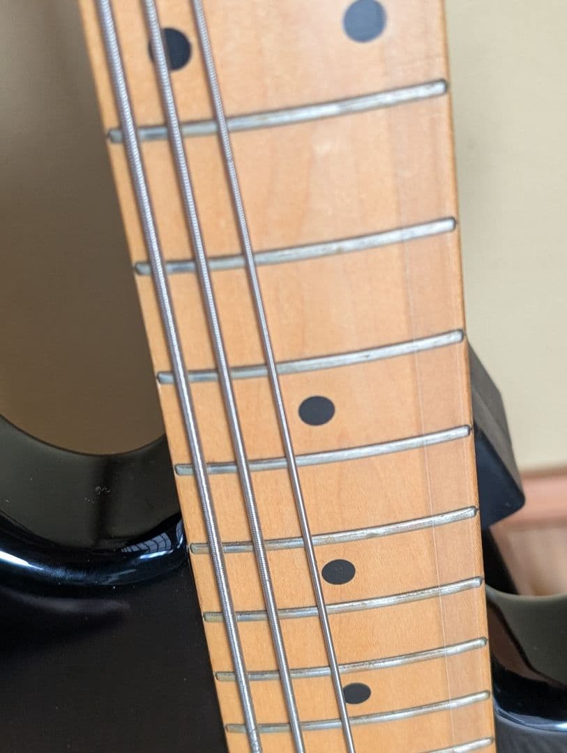 G＆L エレキベース