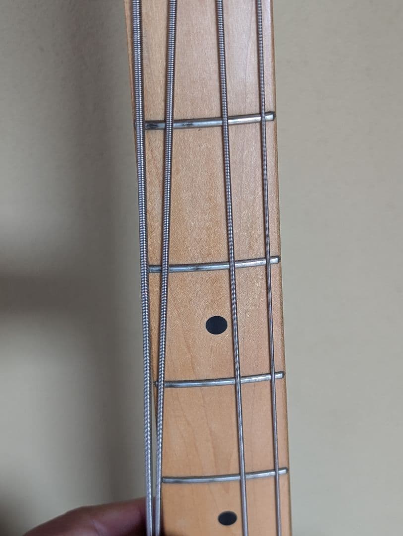 G＆L エレキベース