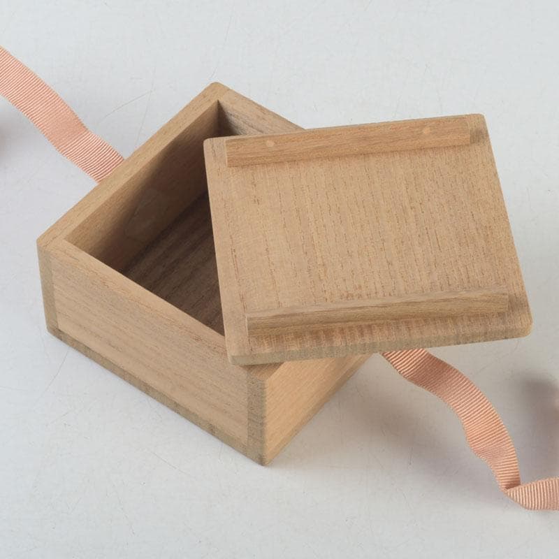 茶道具　志野焼　野中春清作　香合　時代箱付　V　9700