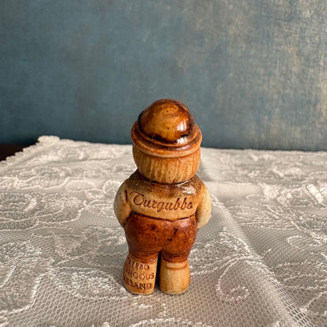 Rutebo Turgubbe ルーテボ 幸運の男の子のフィギュリン