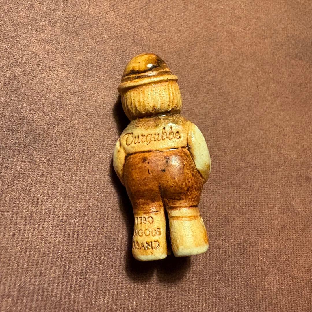 Rutebo Turgubbe ルーテボ 幸運の男の子のフィギュリン