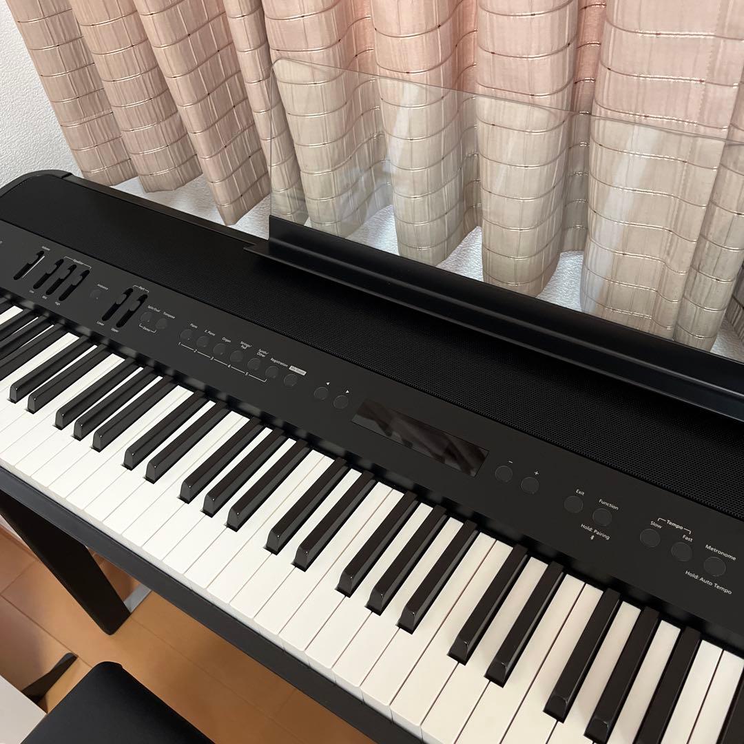 [引き取り限定] ローランドFP-90X(23年製)