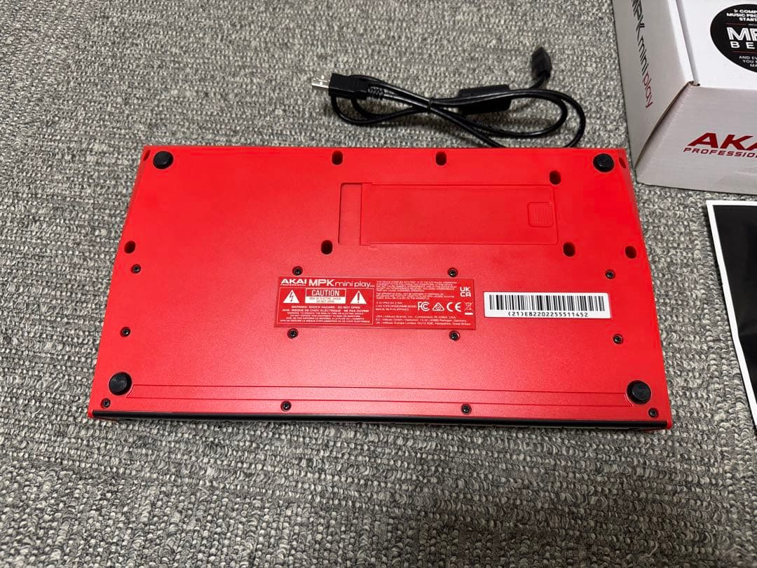 AKAI MPK mini play 25鍵 MIDIキーボード