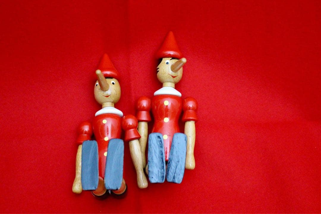 イタリア雑貨・ピエロコレクション【木製　ピノキオ　2体セット】