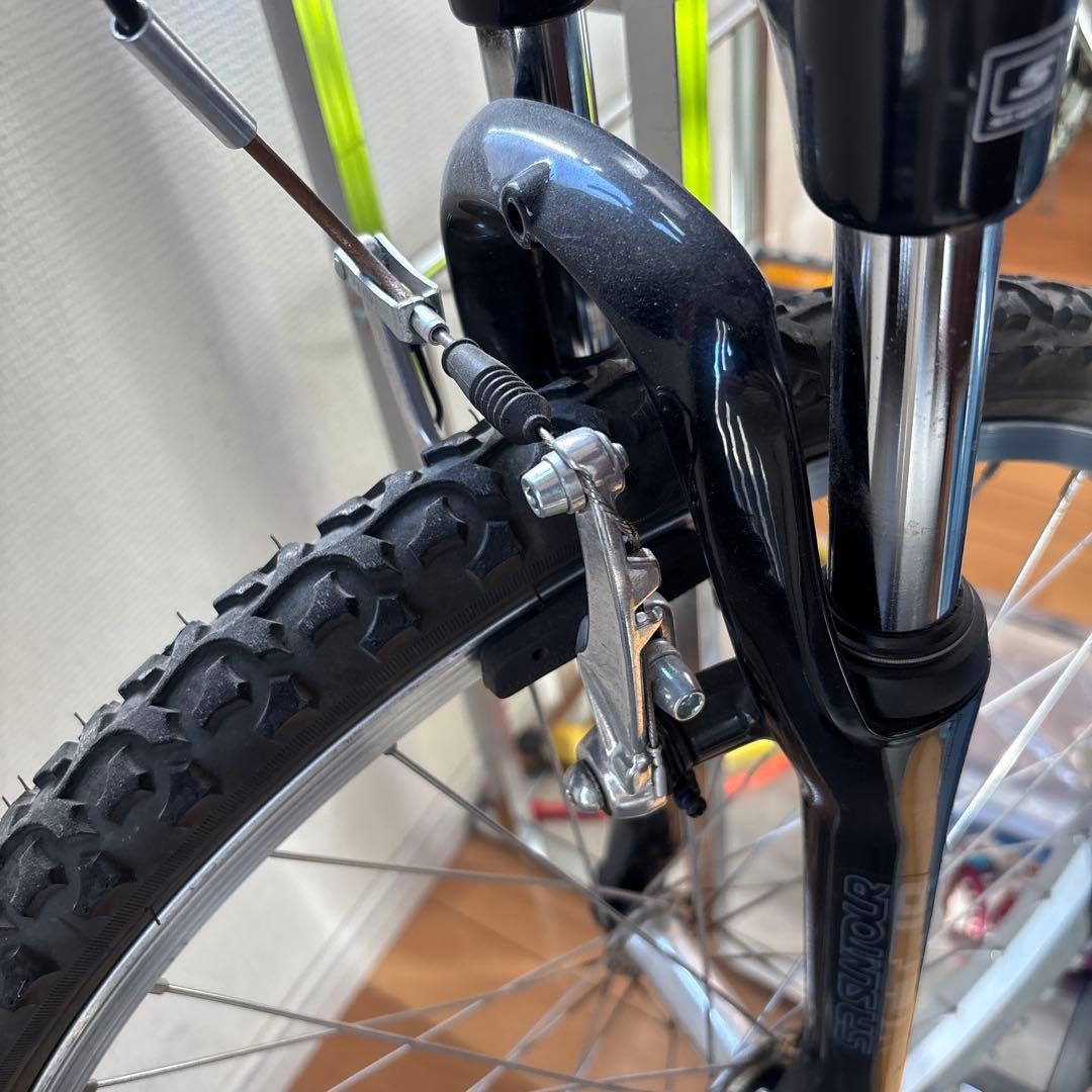 ルイガノ　24インチ　子供用　自転車　白　ライト付き