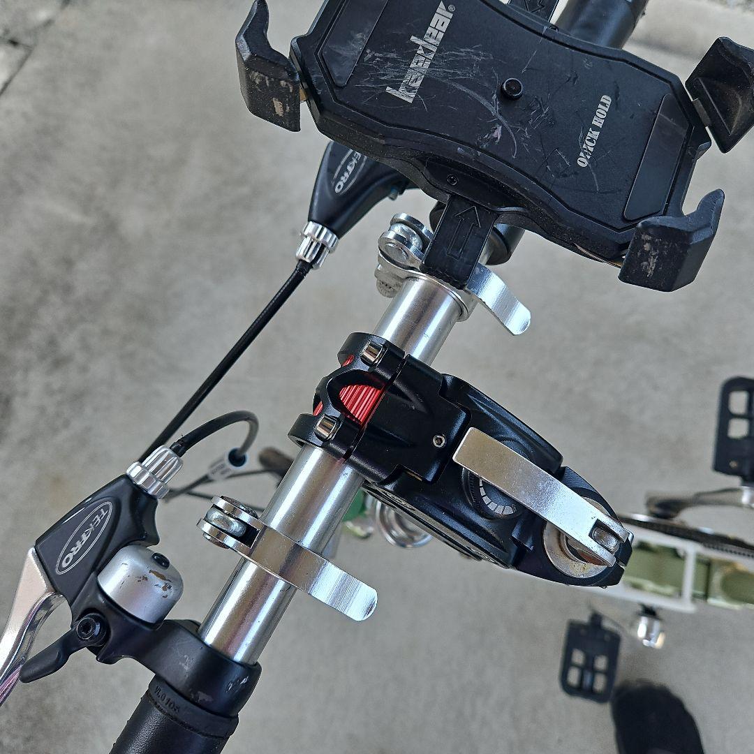 H*T様 激レア！変速機付きCARRY ME 折り畳み自転車　タイヤ　ソリッド