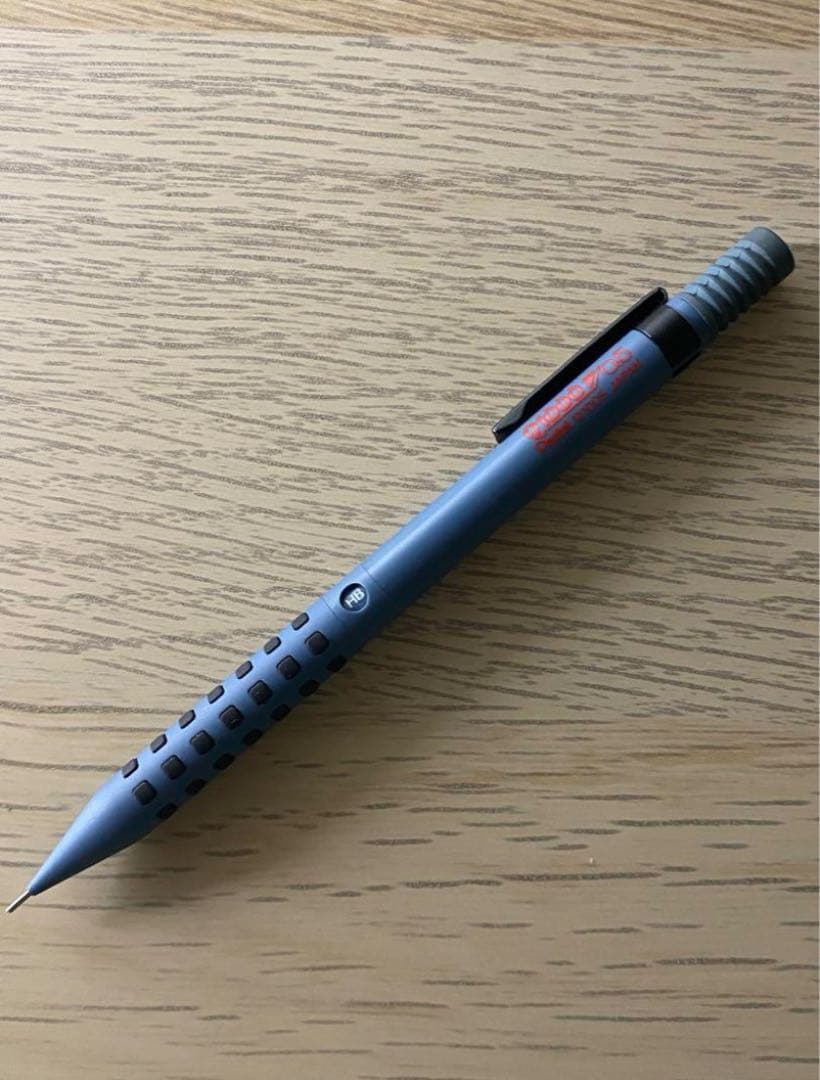 スマッシュ　Q1000 廃盤シャーペン pentel smash 0.5mm