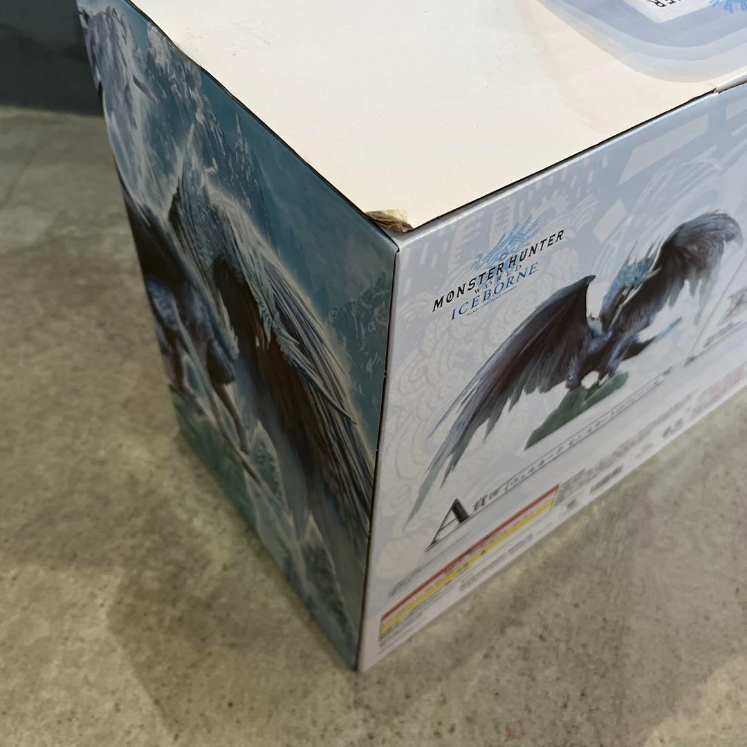 モンスターハンター イヴェルカーナ　トロフィー　フィギュア 一番くじ A賞