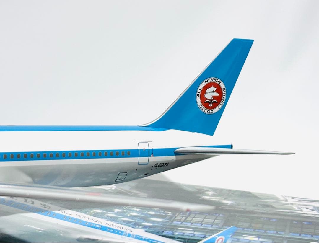 全日空商事 1/200 B767-300 ANAモヒカンルック NH20015