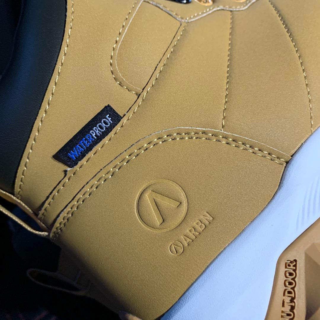 エアボーンスノーブーツ27cmキャメル新品未使用品ナイキマノアブーツ好きな方にも