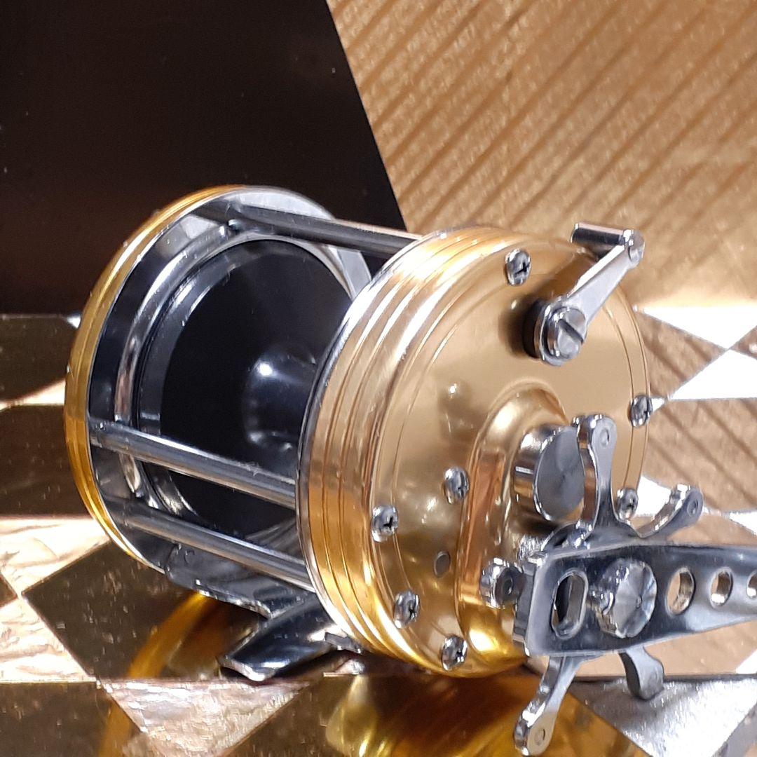 ダイワ シーライン 300 ベイトリール 石鯛 イシダイ 船用 磯釣り 極美品