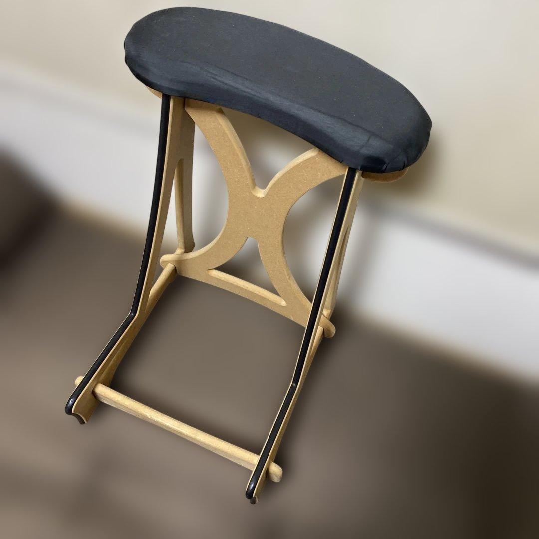 コントラバス用スタンド兼スツール