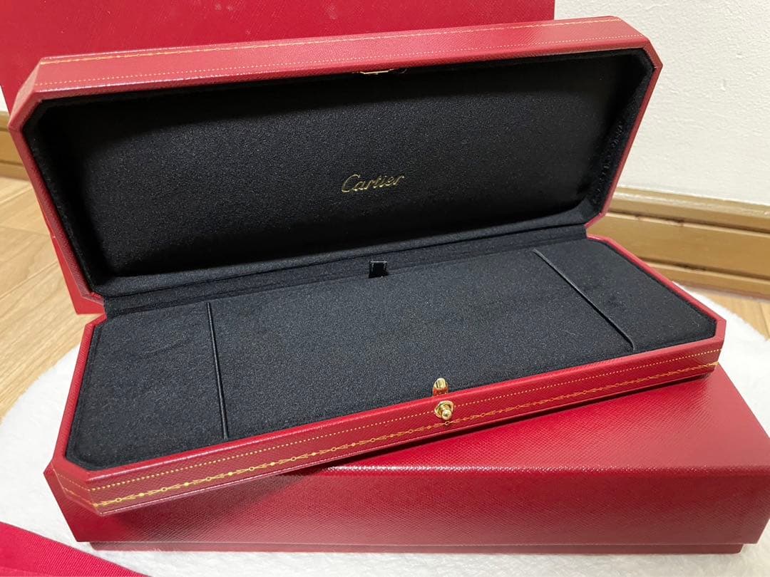 カルティエ　ブレスレット　箱