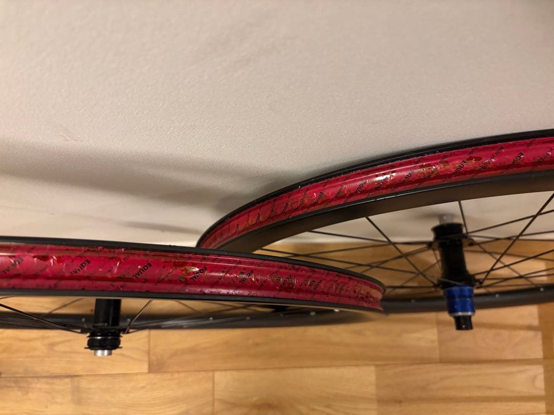 カーボンホイール　ディスク　 シンプル　SRAMハブ　軽量