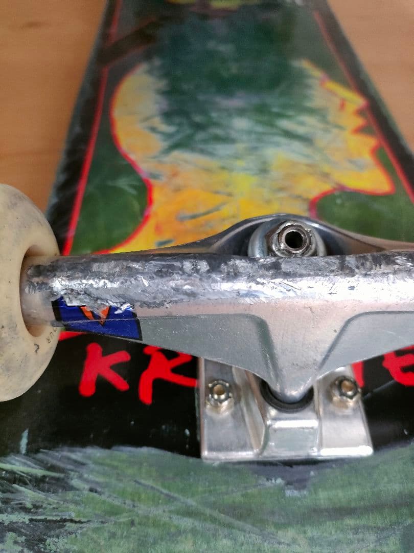 スケボー コンプリート 2本セット／デッキ・トラック・ウィール付（現状）