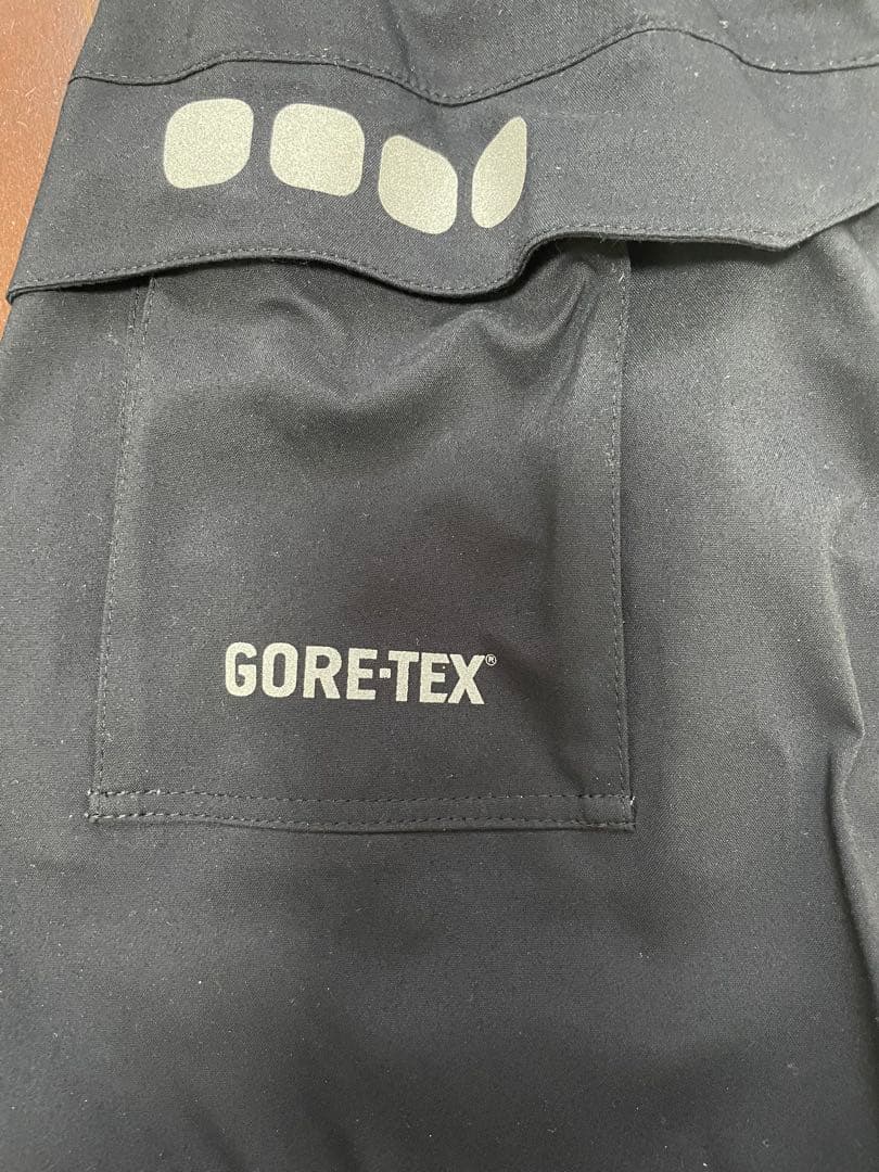パズデザイン　ゴアテックスジャケット