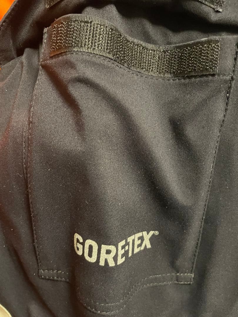 パズデザイン　ゴアテックスジャケット
