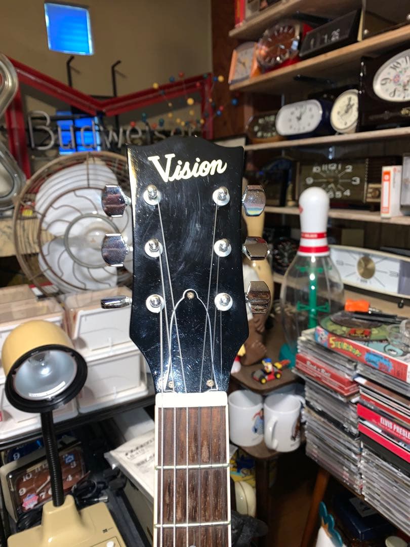 動作品　vision ビザールギター　音出しOK ビンテージ　ロカビリー