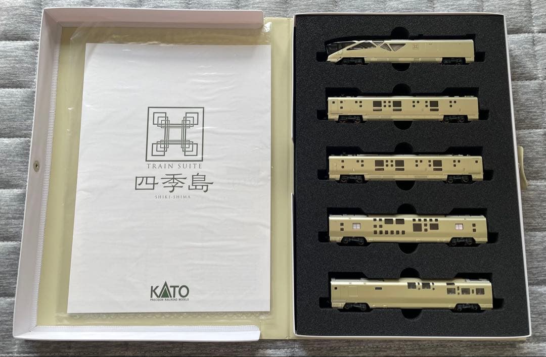 KATO E001系 「TRAIN SUITE 四季島」10両セット