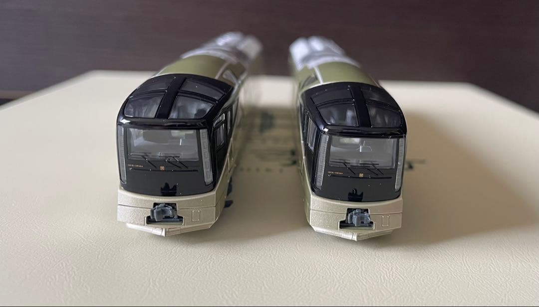 KATO E001系 「TRAIN SUITE 四季島」10両セット