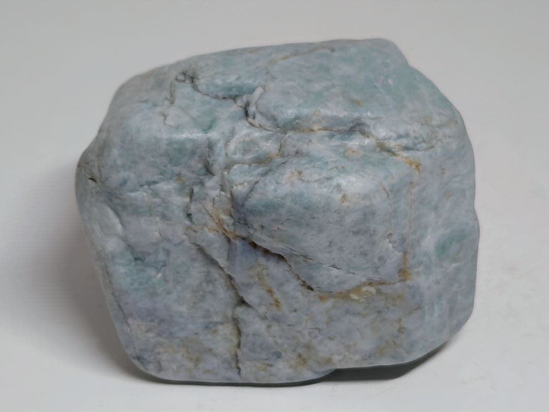 青灰 781g 翡翠 ヒスイ 原石 鑑賞石 自然石 誕生石 鉱物 鉱石 水石