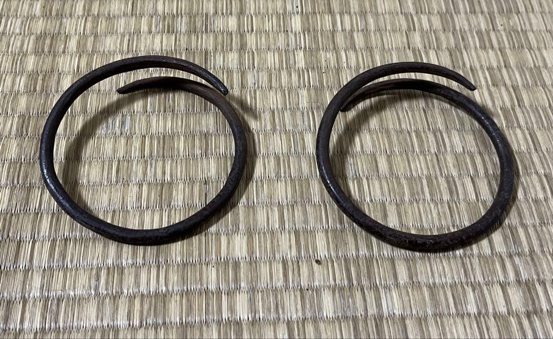 【江戸前期】甑口撫肩釜　江戸幕府御用釜師　名越弥五郎作