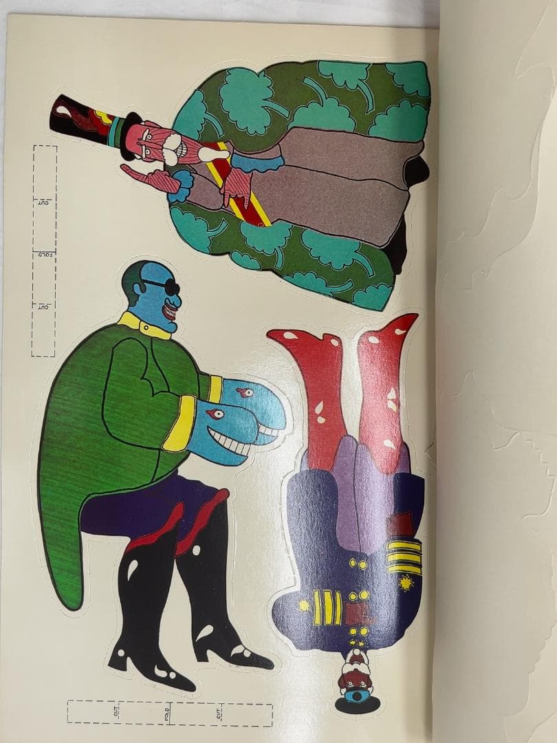 ビートルズ「イエロー サブマリン」 ポップアウトデザインコレクション