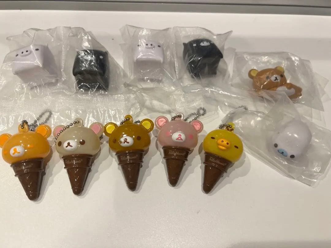リラックマ アイスクリームコーン型キーホルダー　など11個セット