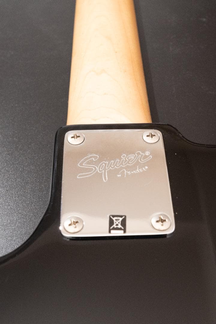 Squier ジャズベース FENDER vintageピックアップ換装 済み