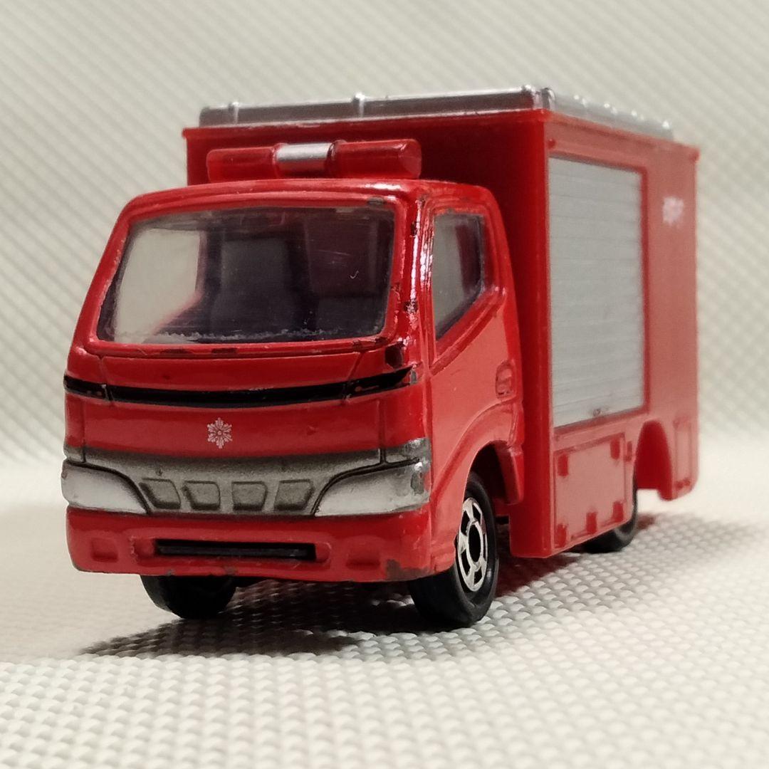 4932 トミカ トヨタダイナ ウォーターカッター車 2013年 緊急車両
